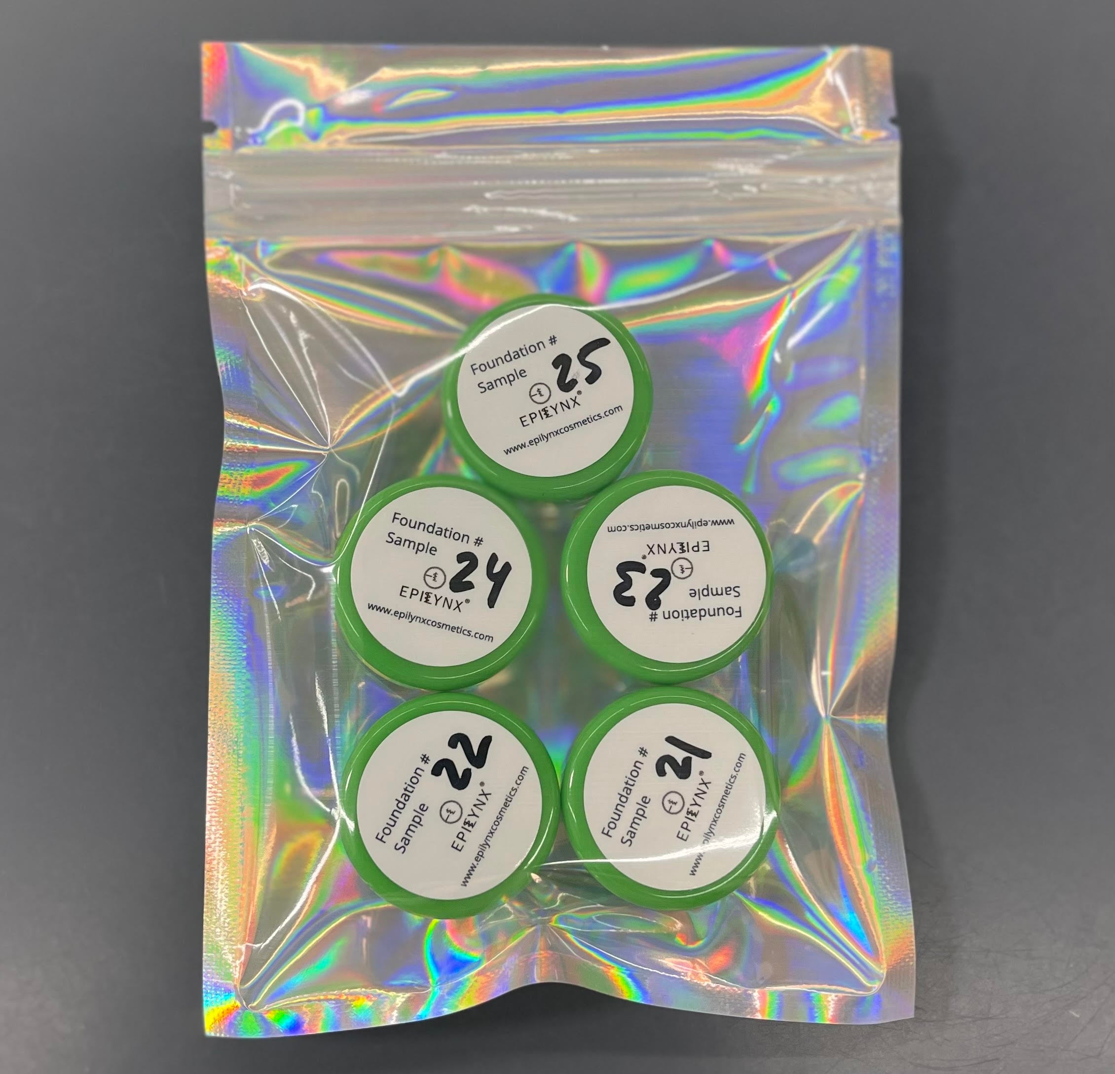 Breathable Full-Coverage Foundation – Dewy Finish, Hydrating, Vegan, Gluten-Free (SPF 15)