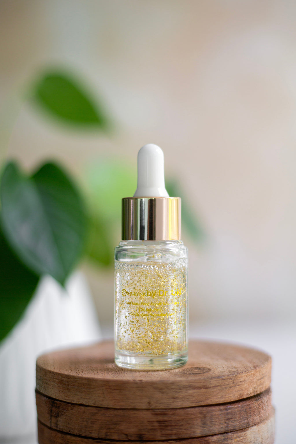 24K Gold Radiance Concentrate Serum – Vegan, Gluten-Free Hydrating & Illuminating Formula