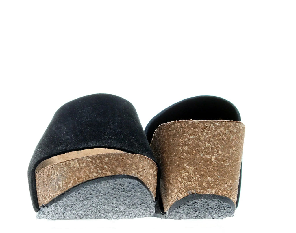 Chocolat Blu Riverside Women Wedge Sandals Black